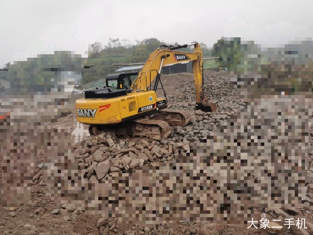 三一重工 SY200C 挖掘机