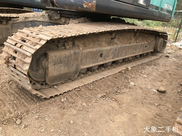 神钢 SK210LC-8 挖掘机