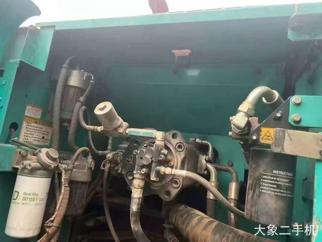 神钢 SK380D 挖掘机