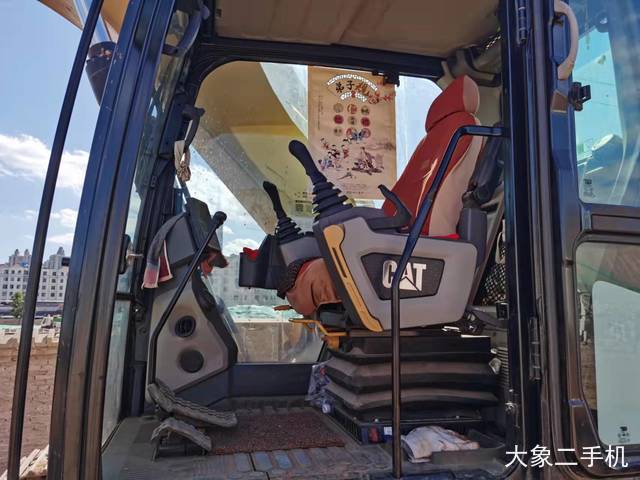 卡特彼勒 新一代Cat®330GC液压 挖掘机