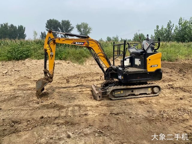 三一重工 SY16C 挖掘机