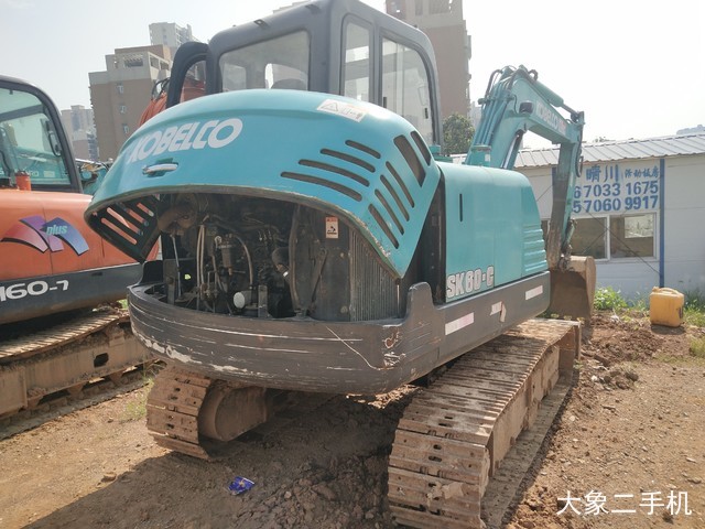 神钢 SK60-C 挖掘机