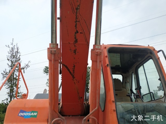 斗山 DH220LC-9E 挖掘机