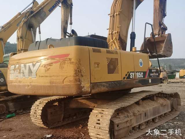 三一重工 SY285C 挖掘机