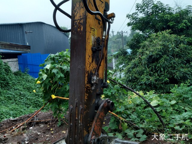 雷沃重工 FR65-7 挖掘机