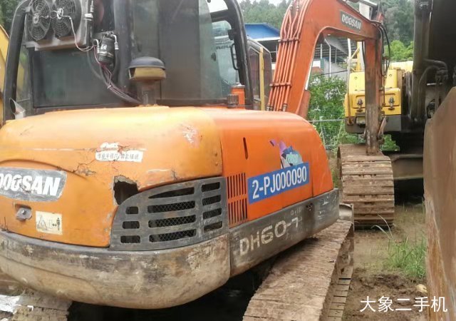 斗山 DH60-7 挖掘机