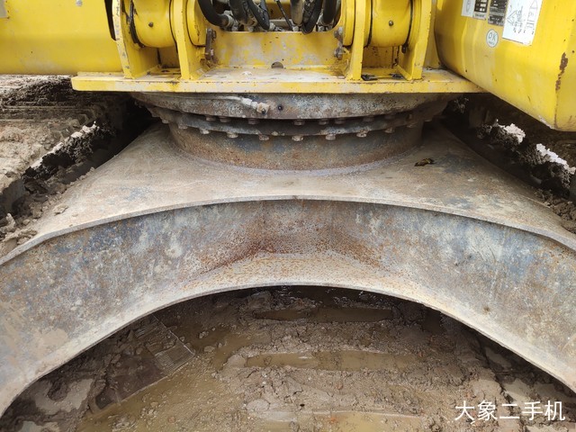 小松 PC200-8N1 挖掘机