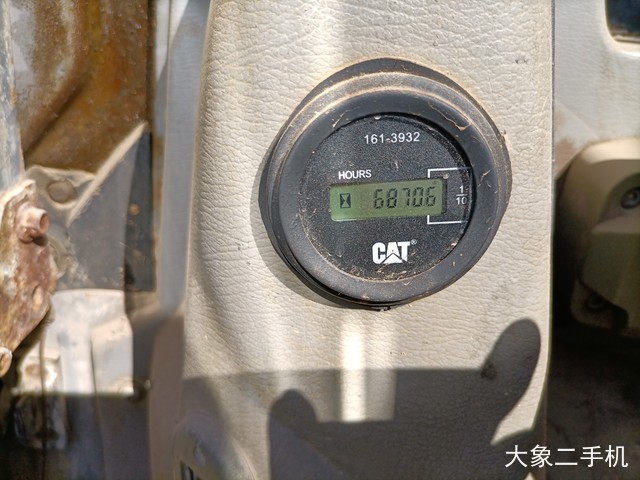 徐工 XE210 挖掘机