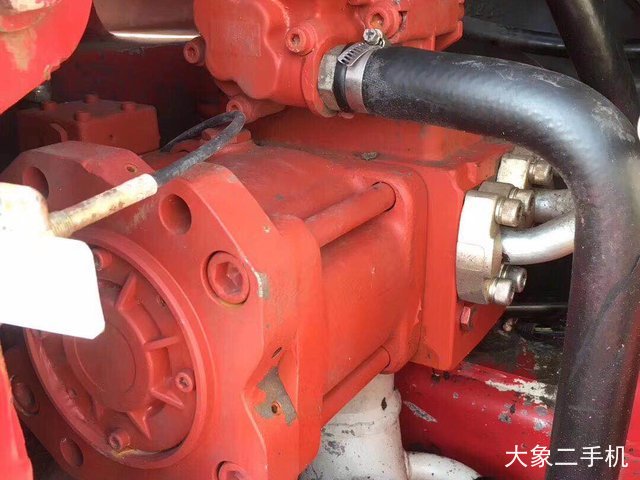 竹内 TB135 挖掘机