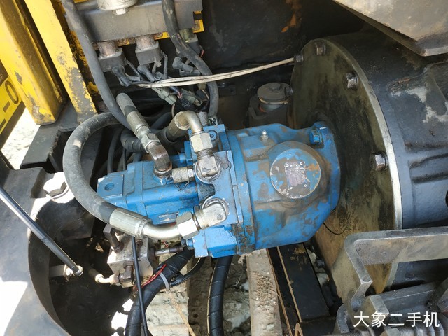 现代 R60-7 挖掘机