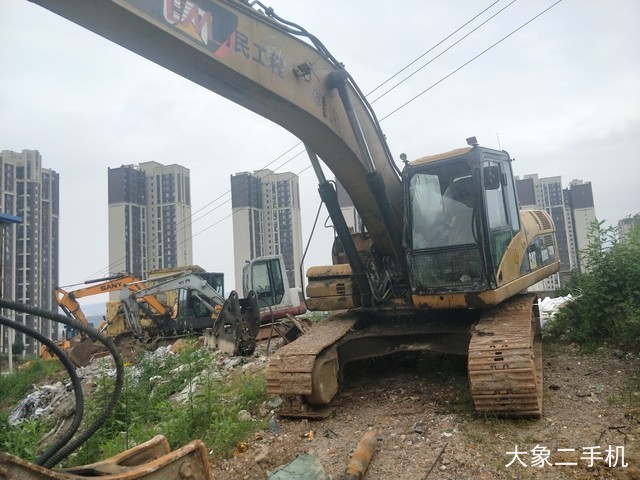 卡特彼勒 329D 挖掘机