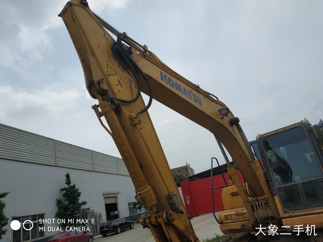 小松 PC130-8M0 挖掘机