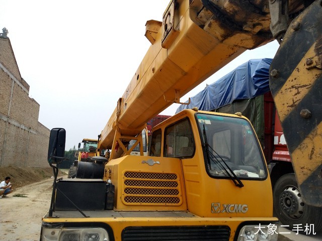 徐工 QY16D 起重机