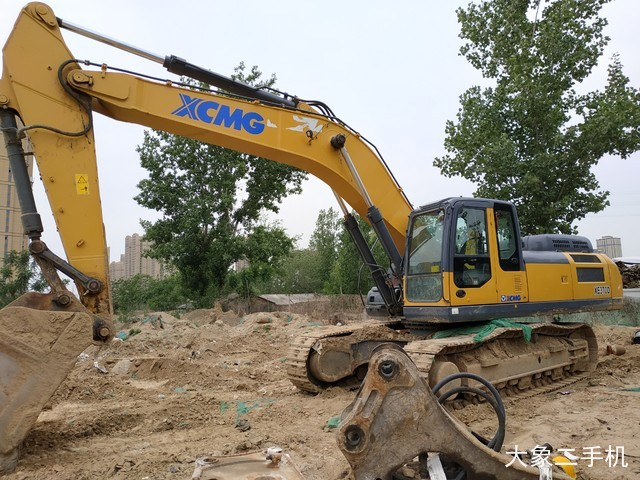 徐工 XE370D 挖掘机