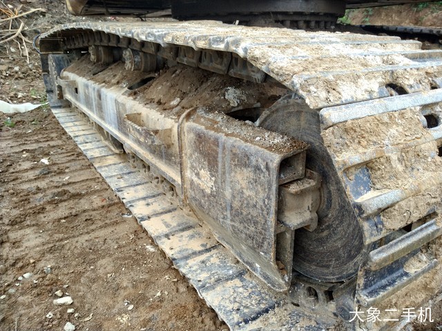 卡特彼勒 320B 挖掘机