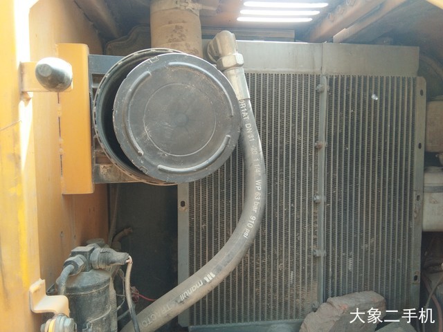徐工 XE80 挖掘机