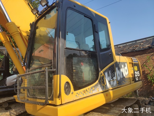 小松 PC200-8 Hybrid(混合动力) 挖掘机