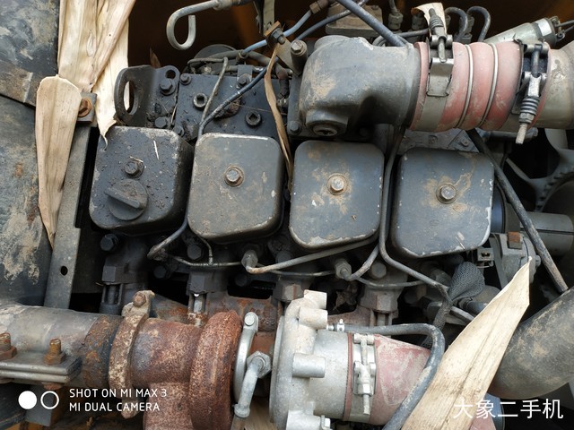 现代 R150LC-7 挖掘机