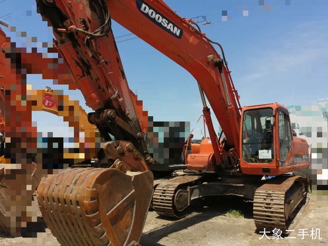 斗山 DH300LC-7 挖掘机