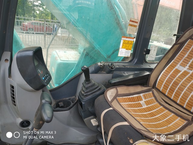 神钢 SK350LC-8 挖掘机