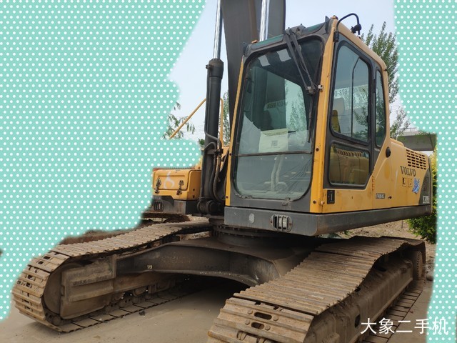 沃尔沃 EC290BLC 挖掘机