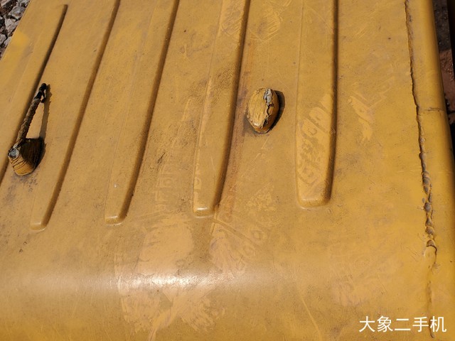 现代 R150LC-9 挖掘机
