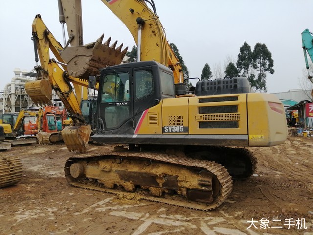 三一重工 SY245H 挖掘机