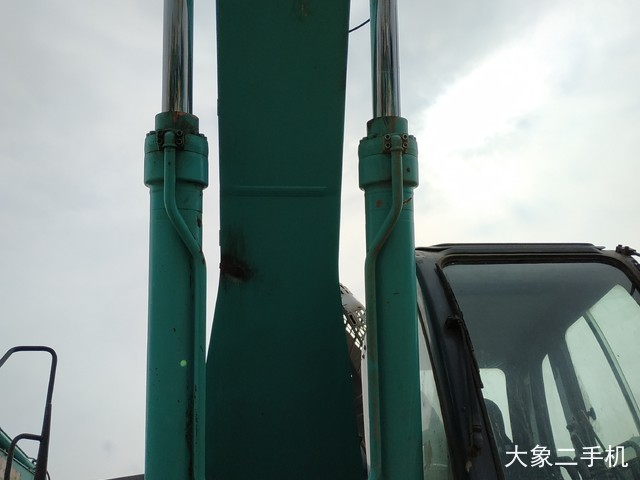 神钢 SK350LC-8 挖掘机