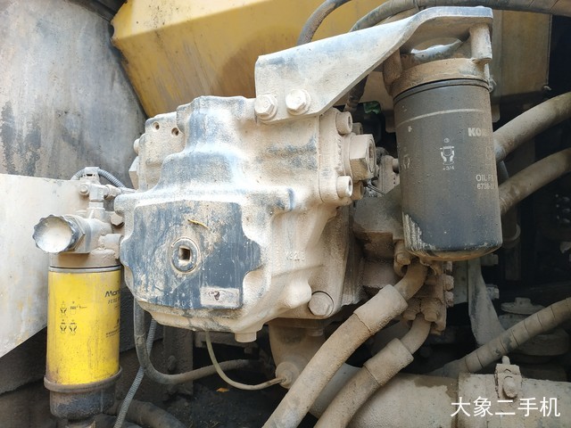小松 PC240LC-8 挖掘机