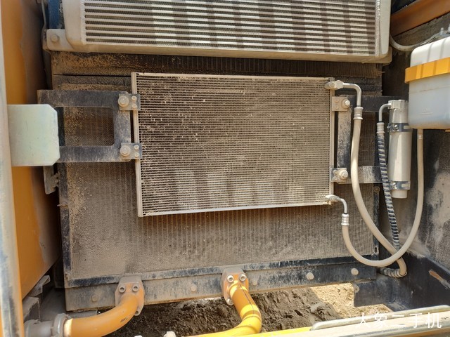 三一重工 SY305C-9 挖掘机