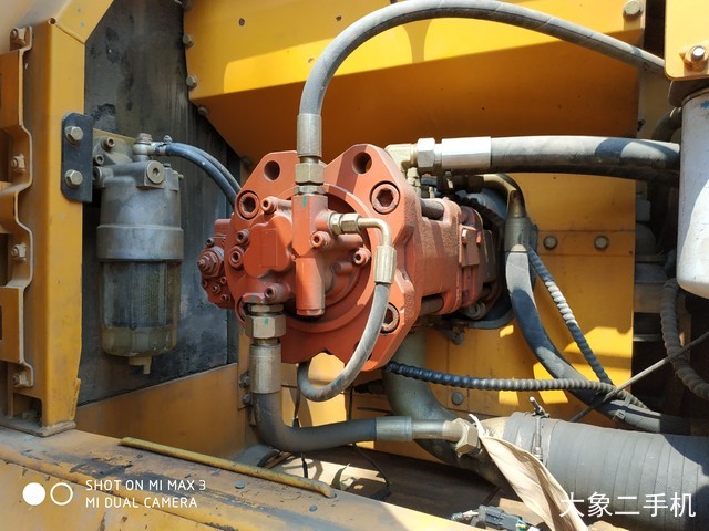 雷沃重工 FR220-7 挖掘机