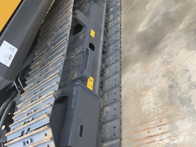 徐工 XGC75 挖掘机