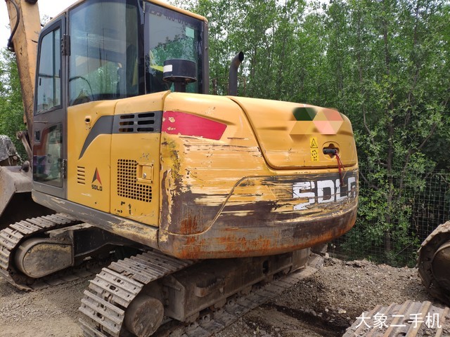 山东临工 LG690E 挖掘机