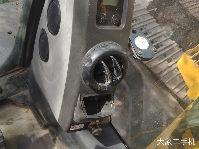 住友 SH200A5 挖掘机