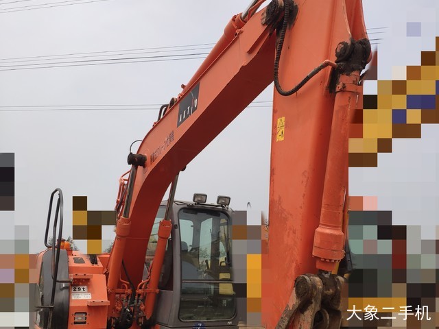 日立 ZX135US 挖掘机