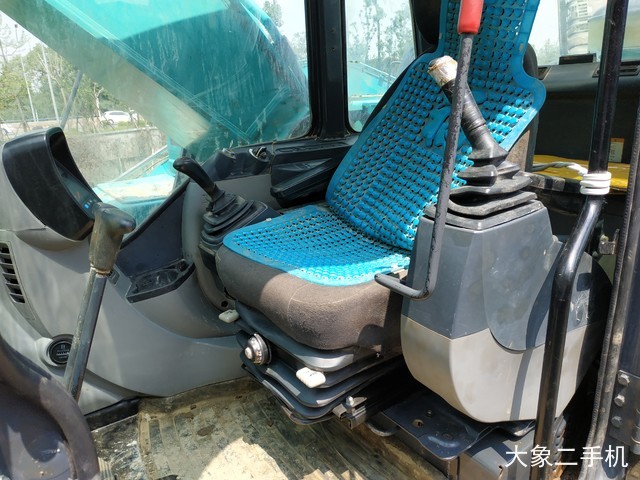 神钢 SK350LC-8 挖掘机