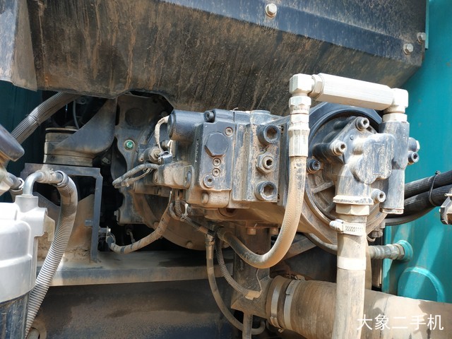 神钢 SK350LC-10 挖掘机