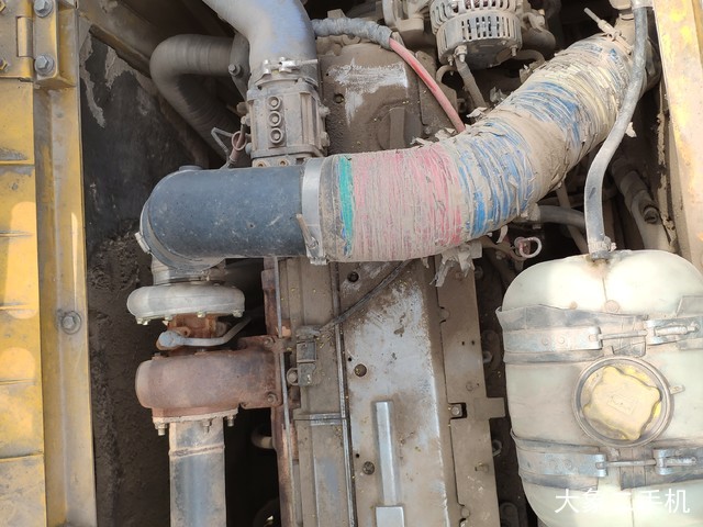 山东临工 LG6250 挖掘机