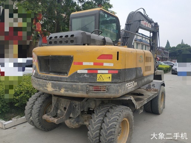 临工金利 LG690BM 挖掘机