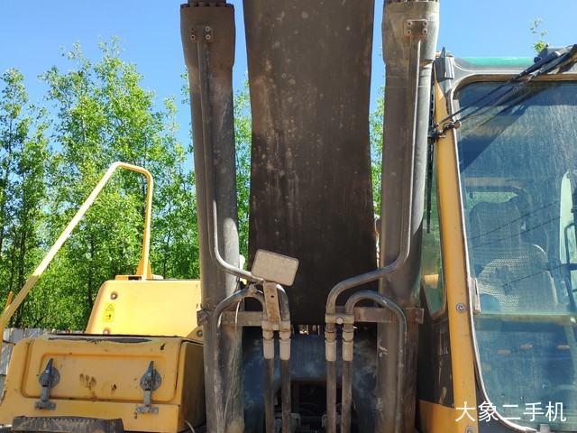 沃尔沃 EC290BLC 挖掘机