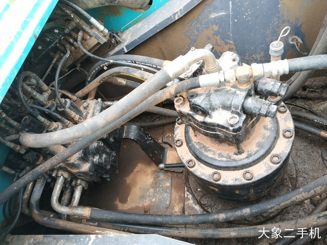 神钢 SK350LC-8 挖掘机