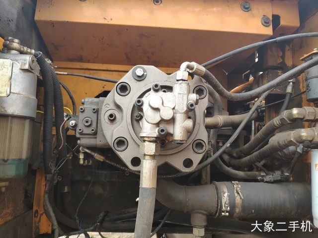 三一重工 SY235C 挖掘机