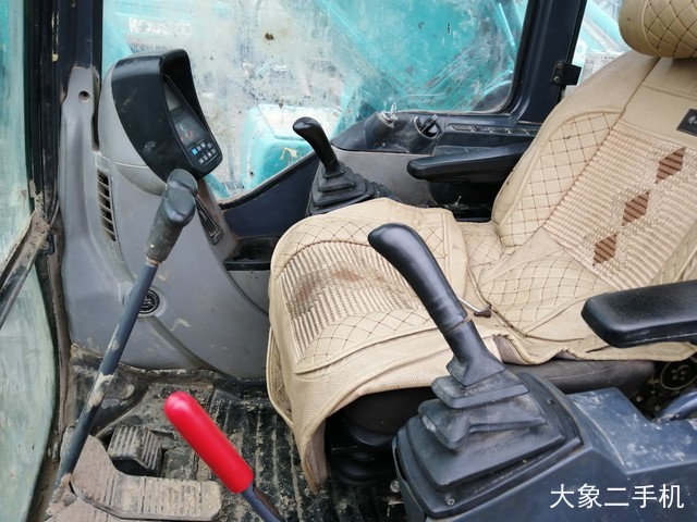 神钢 SK350LC-8 挖掘机