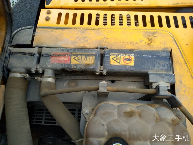 杰西博 JS130LC 挖掘机