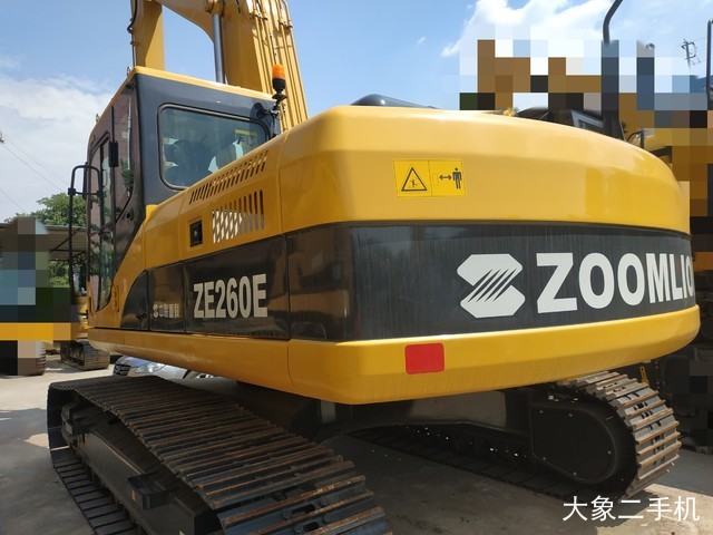 中联重科 ZE260E 挖掘机