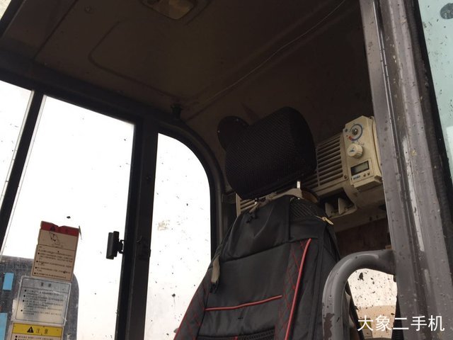 徐工 XE60 挖掘机