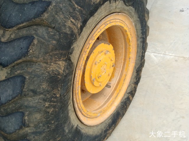 雷沃重工 FL936F 装载机