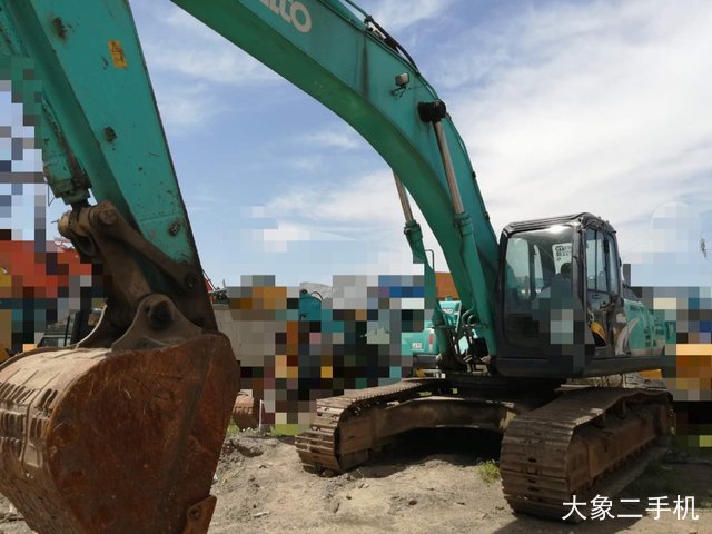 神钢 SK350LC-8 挖掘机