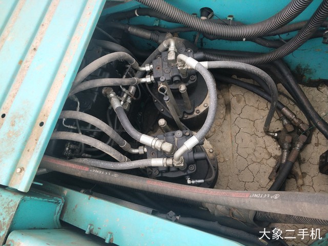 神钢 SK480LC-8 挖掘机