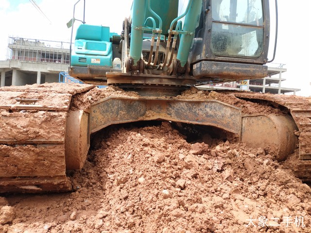 神钢 SK350LC-10 挖掘机